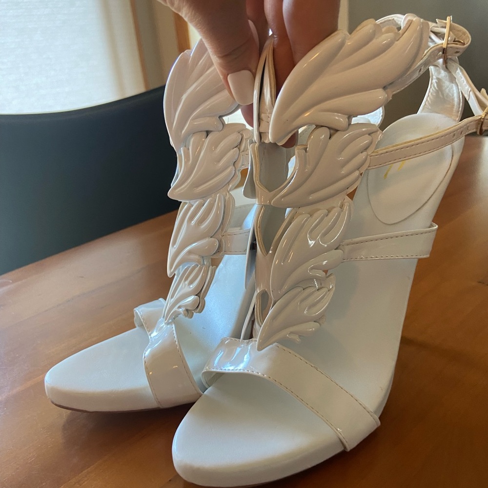 Giuseppe Zanotti wing heels
